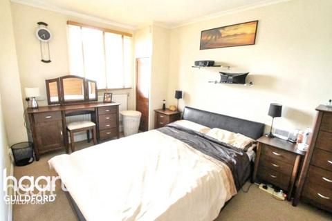 Park Barn Drive, Guildford 3 bed terraced house for sale