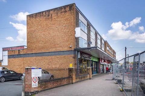 Swindon,  Wiltshire,  SN2 2 bed maisonette for sale