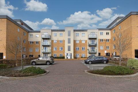 Todd Close, Borehamwood 2 bed flat for sale
