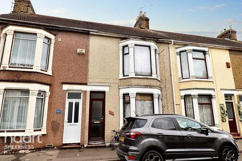Invicta Road, Sheerness 3 bed terraced house for sale