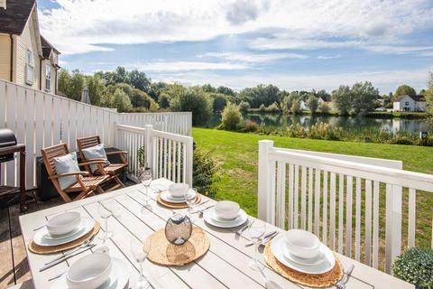 87 Windrush Lake, Isis & Windrush Lakes 3 bed terraced house for sale