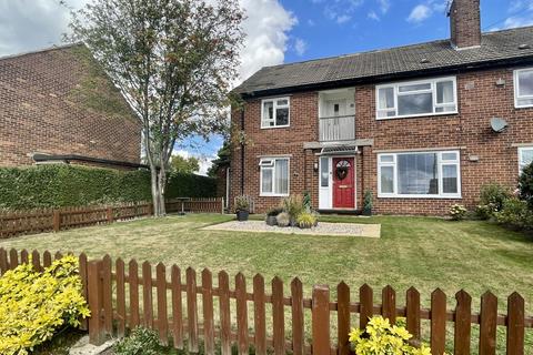 Sycamore Avenue, Dronfield... 2 bed flat for sale