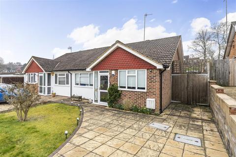 Montacute Road, Bushey WD23 2 bed semi