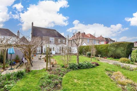 Bedhampton Road, Havant, Hampshire 3 bed detached house for sale