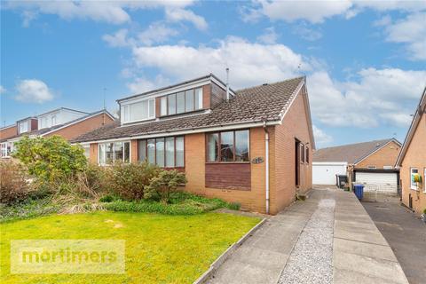 Fernlea Drive, Clayton Le Moors... 4 bed semi