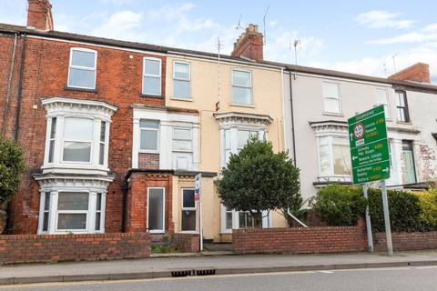 Trinity Street, Gainsborough, DN21 4 bed terraced house for sale