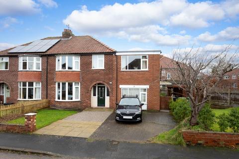 Hempland Drive, York 5 bed semi