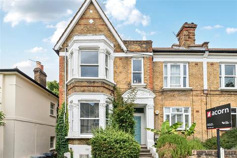 Slaithwaite Road, Lewisham, London 2 bed apartment for sale