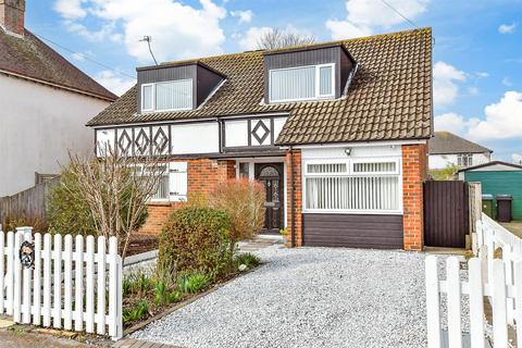 Hillsboro Road, Bognor Regis, West... 4 bed detached house for sale