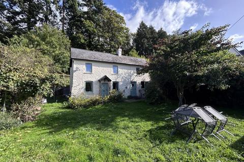 Llanwenarth, Abergavenny 3 bed detached house for sale