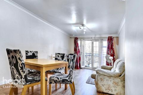 Queensberry Place, London 2 bed apartment for sale