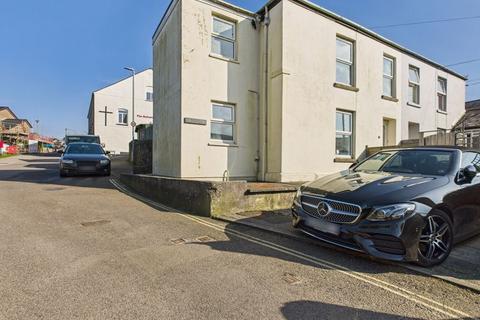 Miners Row, Redruth