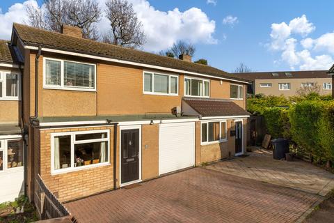 Maltings Close, Royston SG8 4 bed terraced house for sale