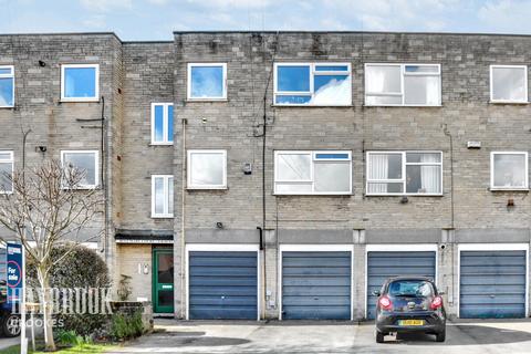 Bank House Road, Walkley 2 bed apartment for sale