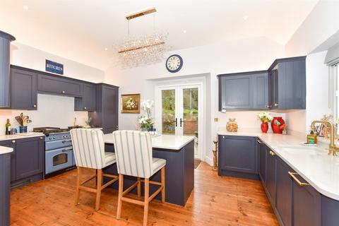 Dover Road, Eastry, Sandwich, Kent 5 bed detached house for sale