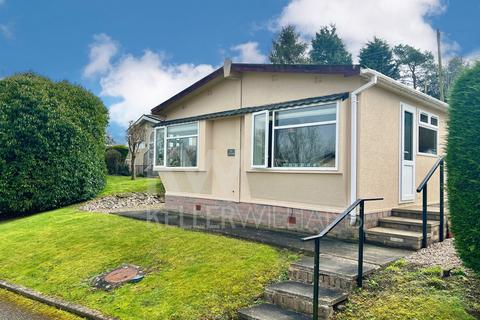 Oak Avenue, Blisworth... 2 bed detached house for sale