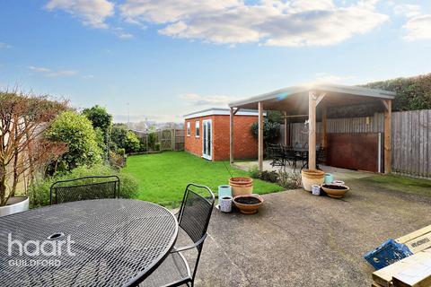 Fentum Road, Guildford 3 bed semi