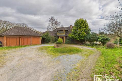 Whites Hill, Stock, Ingatestone 2 bed detached house for sale