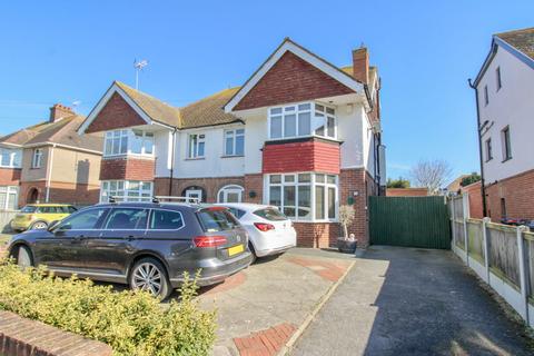 Fitzmary Avenue, Margate CT9 5 bed semi