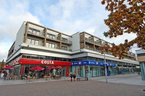 Flixton Road, Urmston, Manchester, M41 1 bed apartment for sale