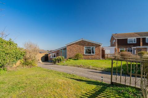 Alwins Field, Leighton Buzzard, LU7 4 bed detached house for sale