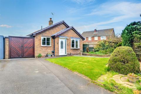 Rugeley Avenue, Long Eaton 2 bed detached bungalow for sale