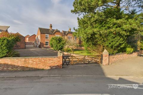 House & Barns, Main Street, Branston 3 bed detached house for sale