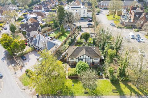 Queens Road, Buckhurst Hill, IG9 5AY 8 bed property with land for sale