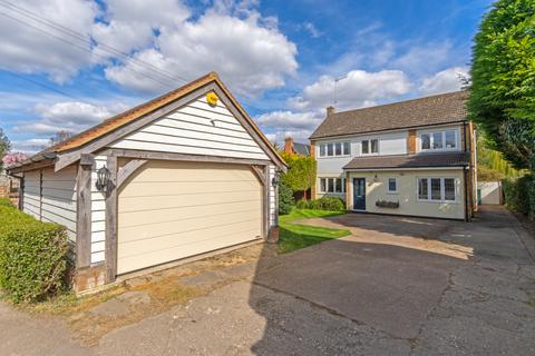 The Street, Bishop's Stortford CM23 4 bed detached house for sale