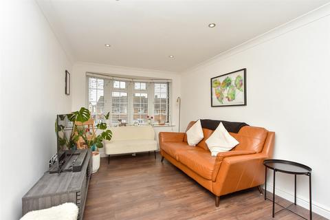 Wells Road, Strood, Rochester, Kent 1 bed flat for sale