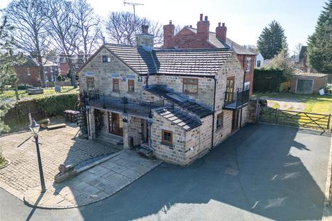 Blacksmith Cottage, Aberford Road... 4 bed semi