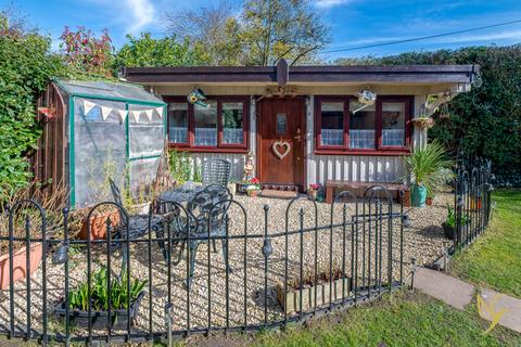 Worcester WR2 4 bed detached house for sale