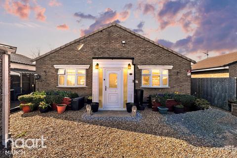 Meadowlands, March 2 bed detached bungalow for sale