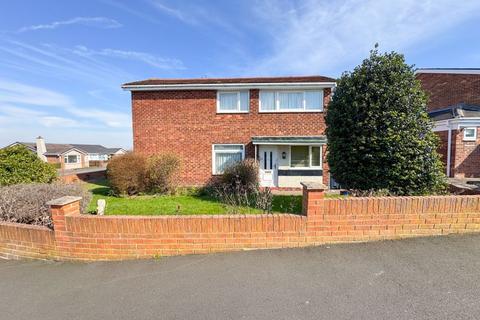 Daryl Close, Hanover Estate 3 bed semi