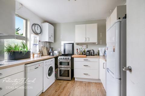 Vartry Road, London N15 2 bed flat for sale