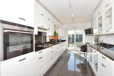 Osborne Road, Broadstairs, Kent 6 bed detached house for sale