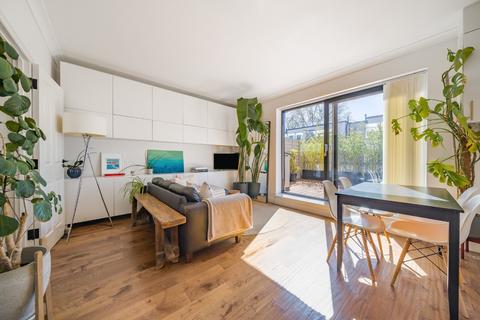 McMillan Street, Deptford, SE8 1 bed apartment for sale