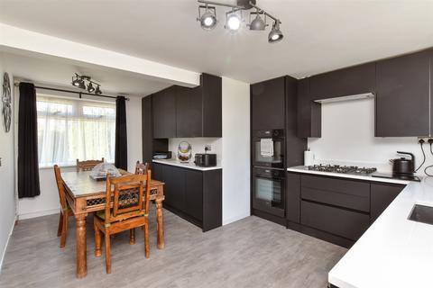 Saltwood Road, Seaford, East Sussex 4 bed semi