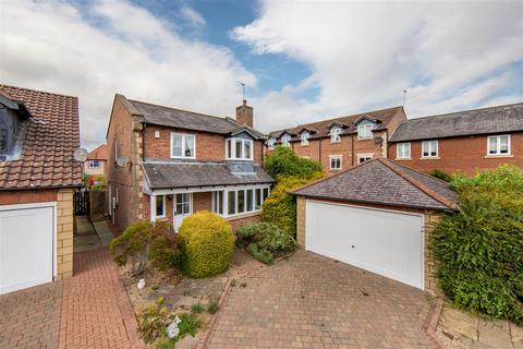 Guardians Court, Ponteland NE20 4 bed detached house for sale