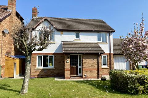 Mere Bank, Davenham 4 bed detached house for sale