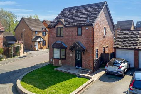 Gratton Court, Emerson Valley, Milton... 3 bed detached house for sale