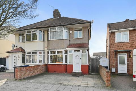Allenby Road, Southall, UB1 3 bed semi