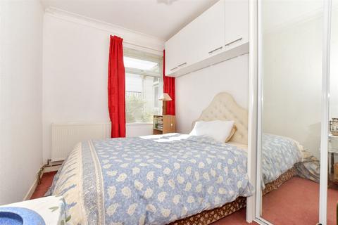 Sandown Road, Sandown, Isle of Wight 2 bed ground floor flat for sale