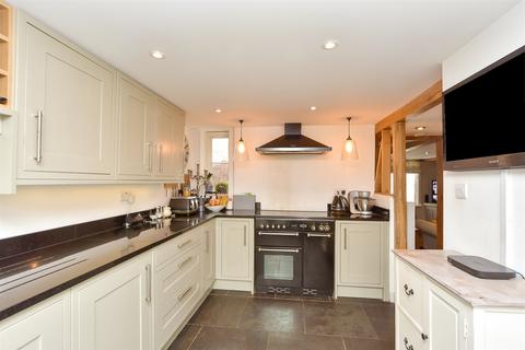 Eyhorne Street, Hollingbourne... 3 bed cottage for sale