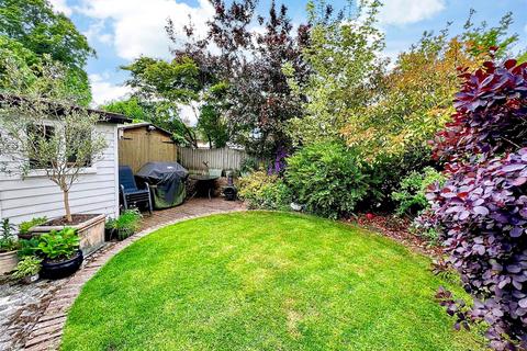Eyhorne Street, Hollingbourne... 3 bed cottage for sale