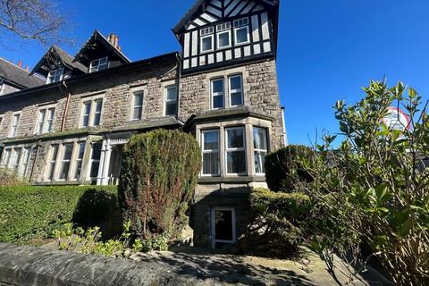 Dragon Parade, Harrogate 1 bed flat for sale