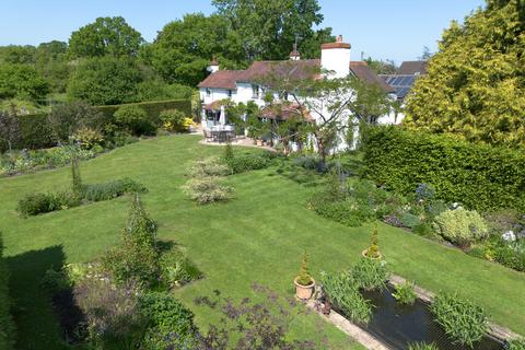 Stock Green, Redditch, Worcestershire 6 bed detached house for sale