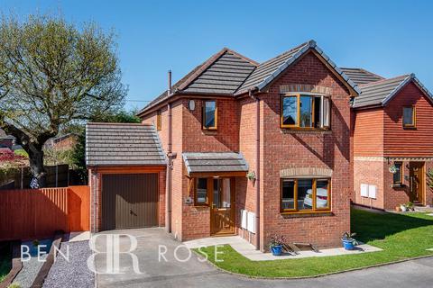 Balshaw House Gardens, Euxton, Chorley 3 bed detached house for sale