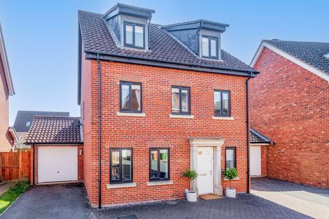 Poppy Close, Cringleford 5 bed detached house for sale