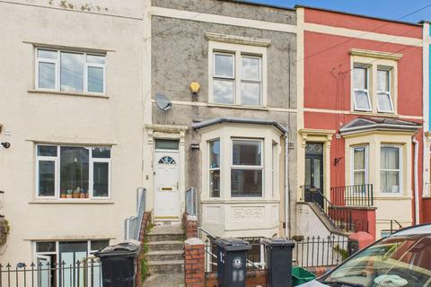 Fitzroy Street, Bristol BS4 3 bed terraced house for sale